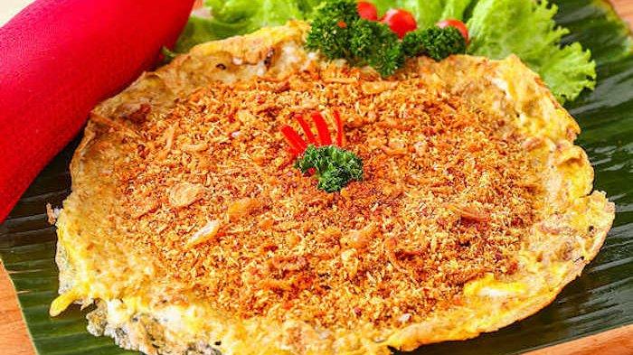 kerak telor khas Betawi